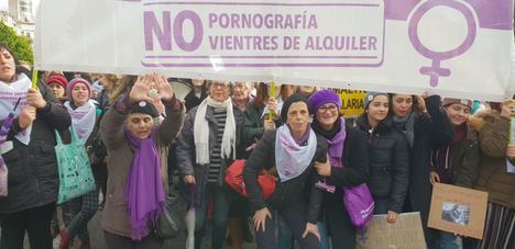 Cuando llega la extrema derecha, primero a por las mujeres