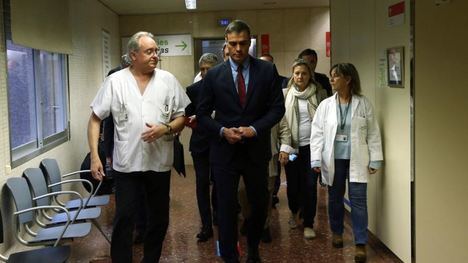 Esos políticos que incendian Cataluña y castigan a los 'mossos'
